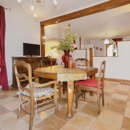 2 Bedroom Nice Apartment In Les Salles-Du-Gardon Soustelle Exterior foto