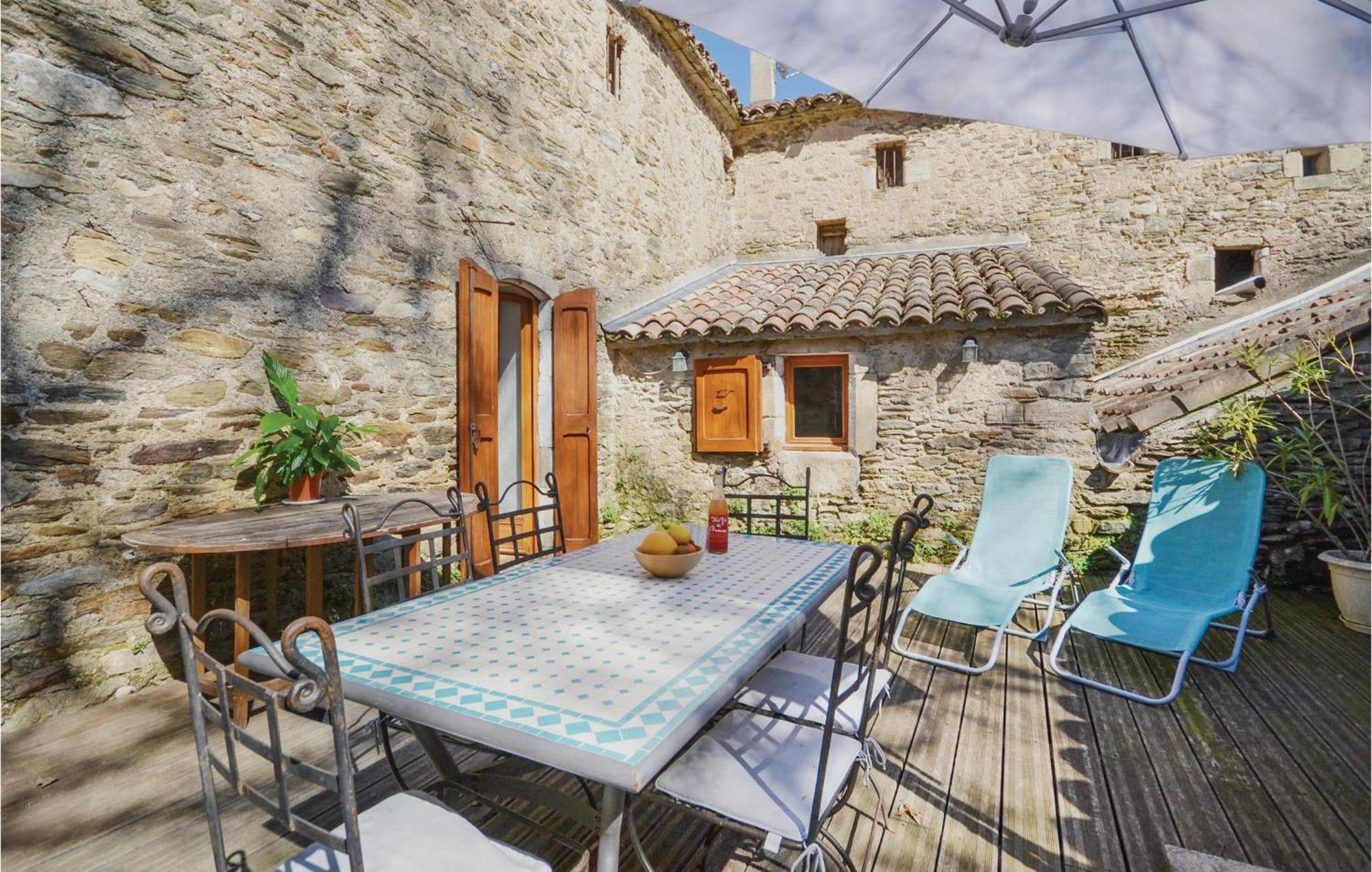 2 Bedroom Nice Apartment In Les Salles-Du-Gardon Soustelle Exterior foto